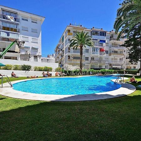 Bright Central Apartment Nerja Esterno foto