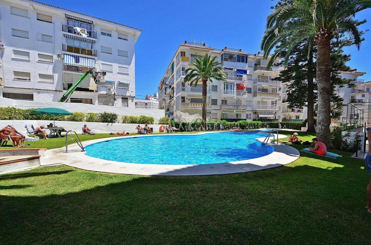 Bright Central Apartment Nerja Esterno foto